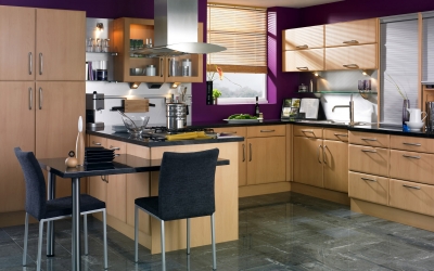 Kitchen_002010.jpg